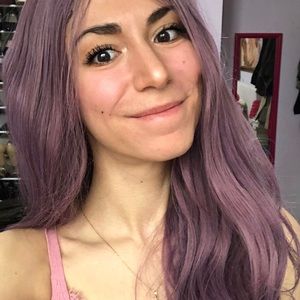 Meet your Posher, Skitty